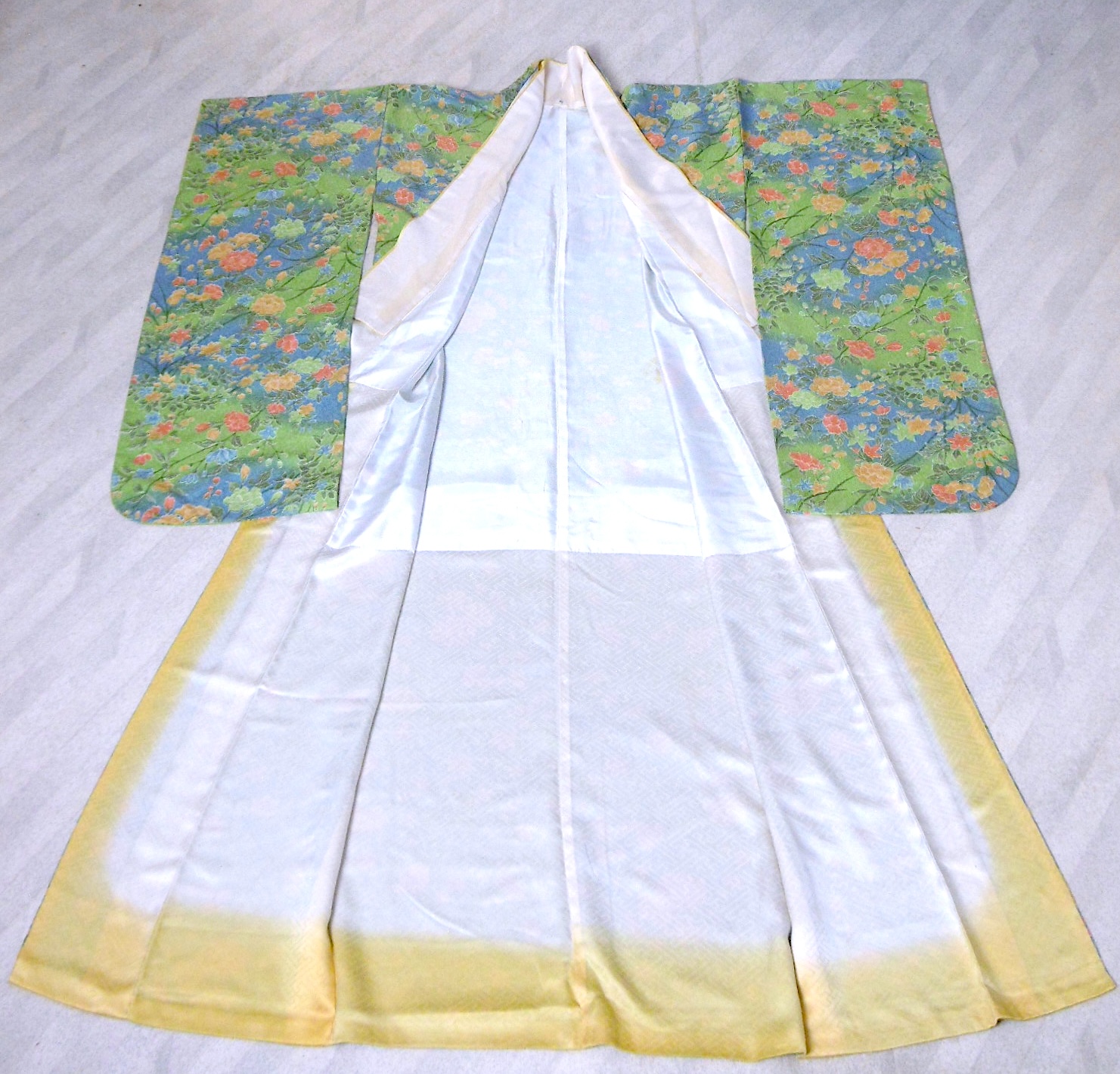 (03) Ljusgrön, blommor,Furisode - Image 12