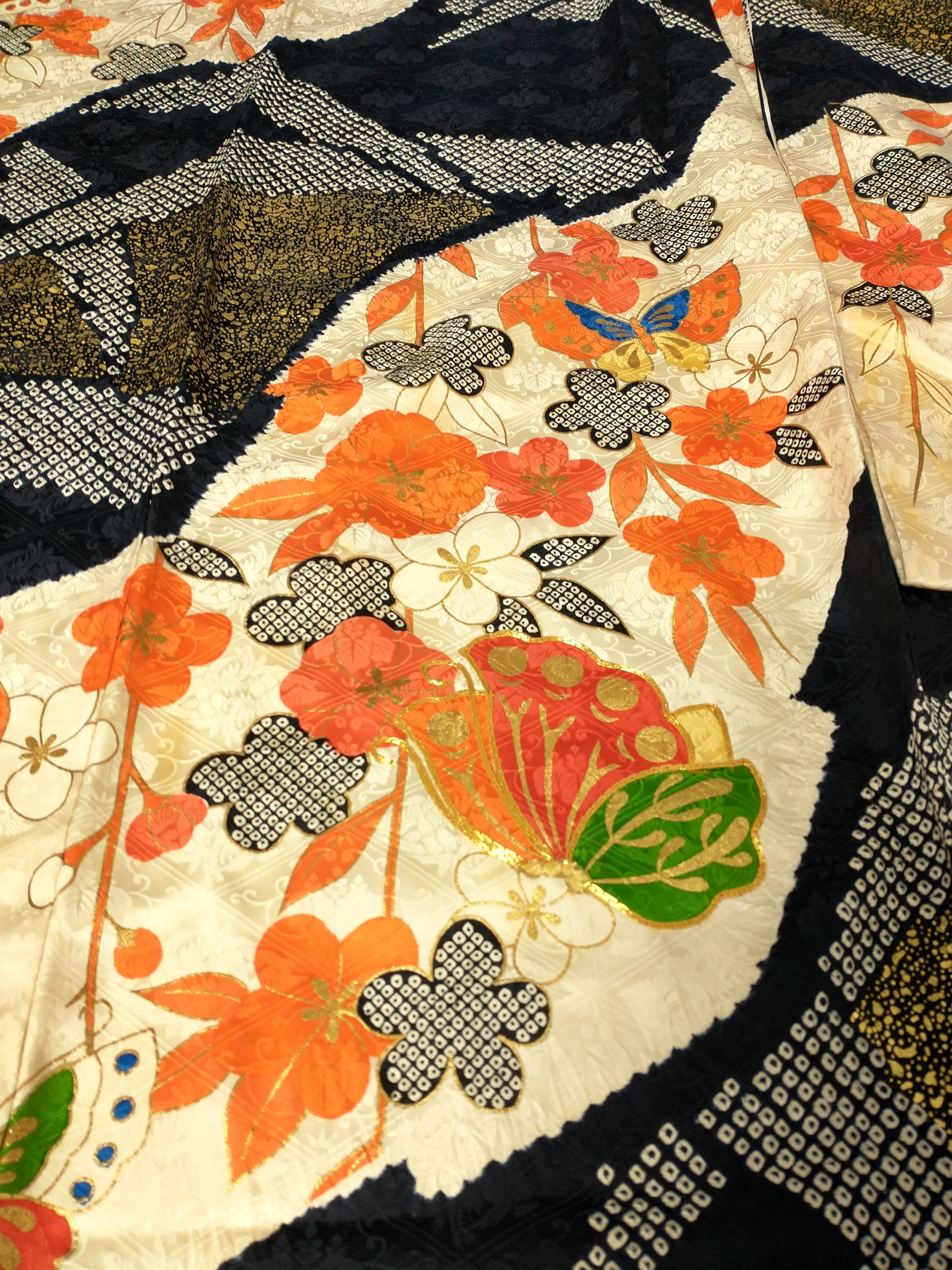 Furisode (36)Svart-Guld - Image 8